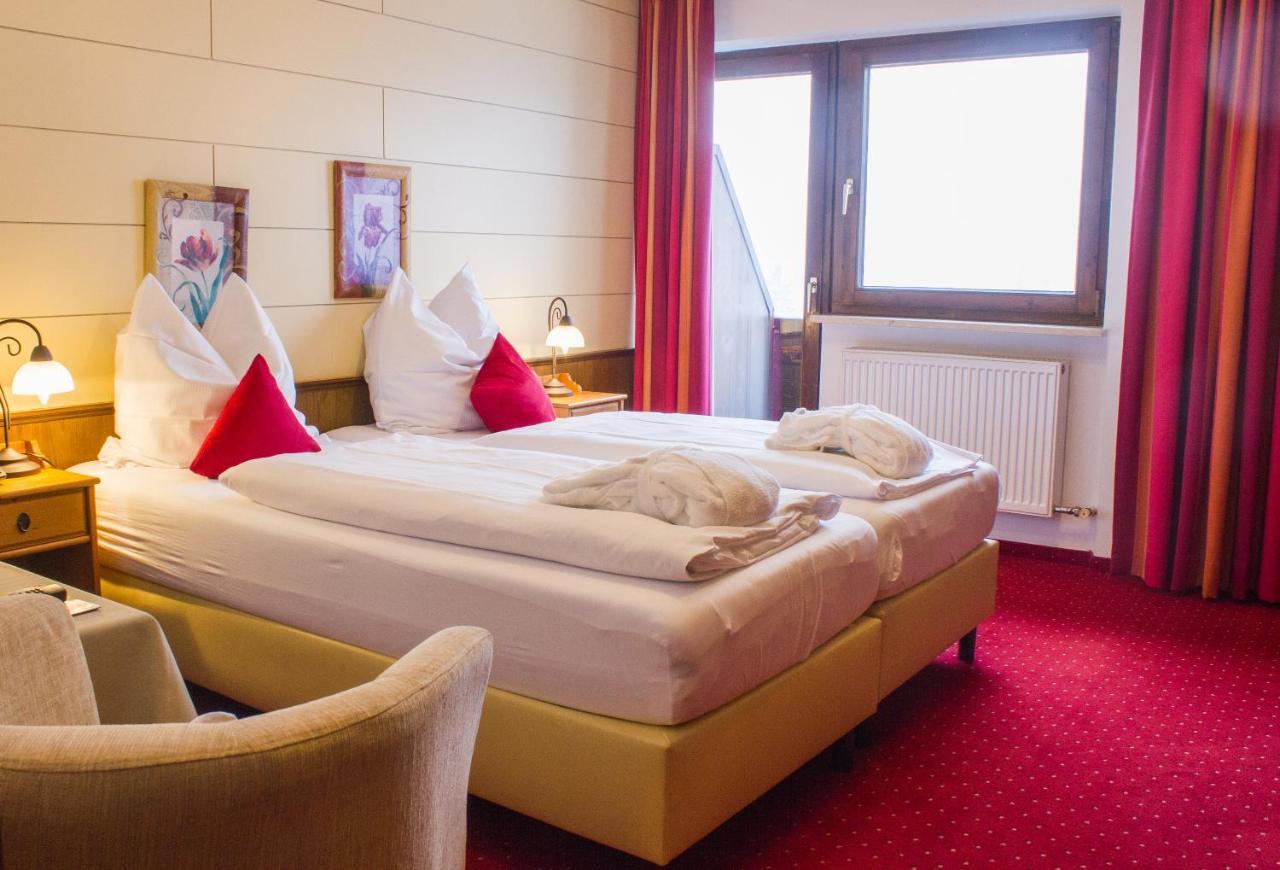 Hotel Habhof - Garni เมอเซิร์น ภายนอก รูปภาพ